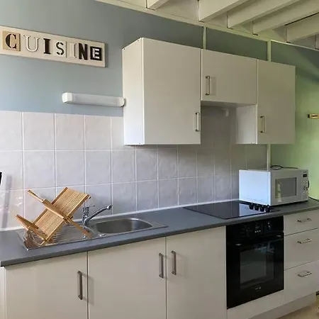 En Campagne Lägenhet Berville-sur-Mer